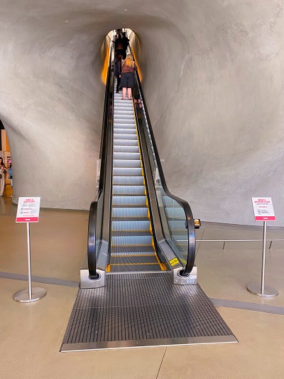 LA発＞ロサンゼルスの現代美術館 The Broad／ザ・ブロード美術館が
